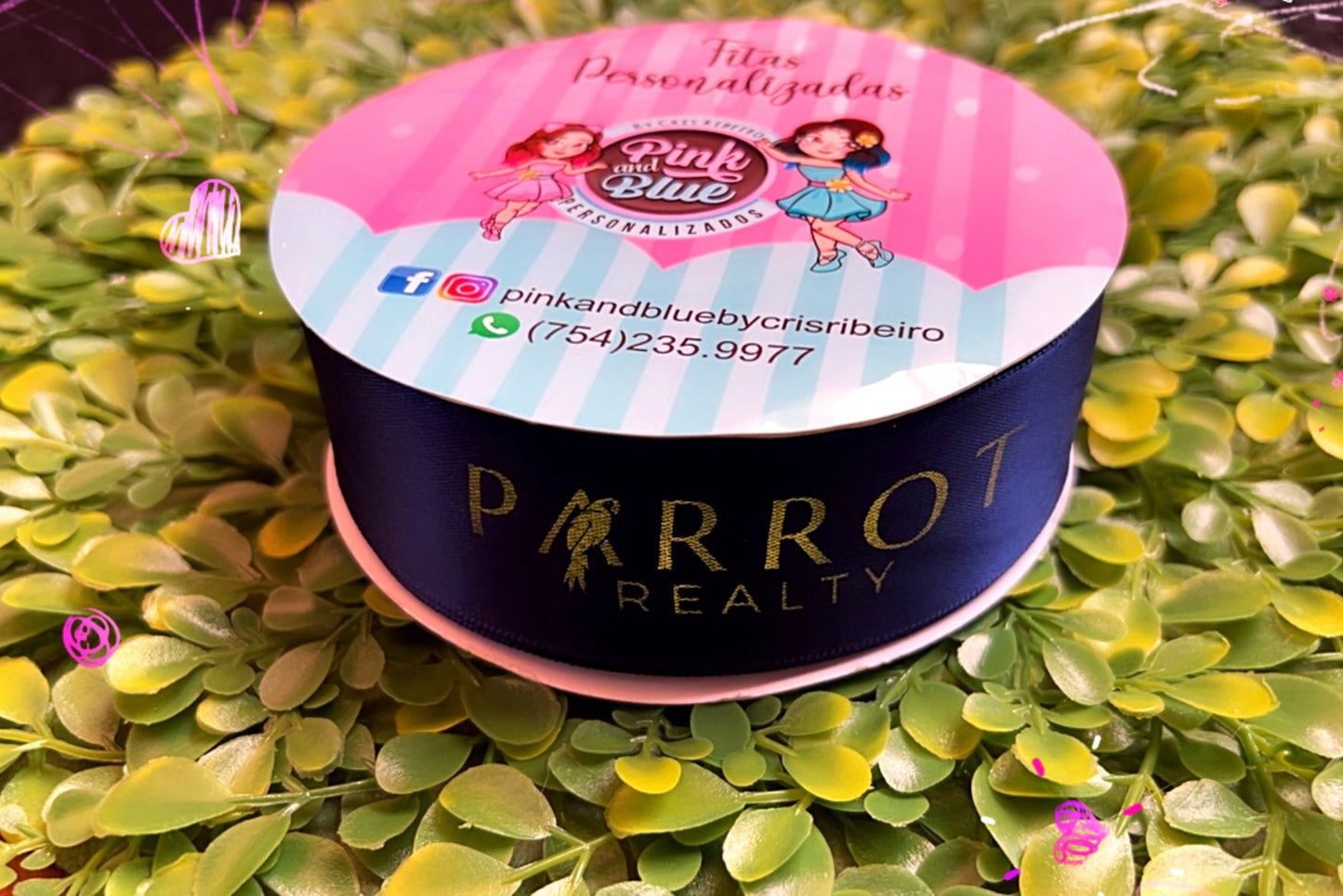 Topo de bolo menina tubarão bebê