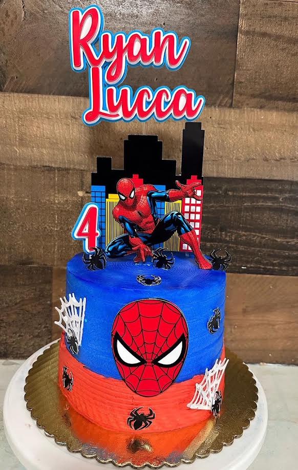 Adorno para tarta de Spiderman