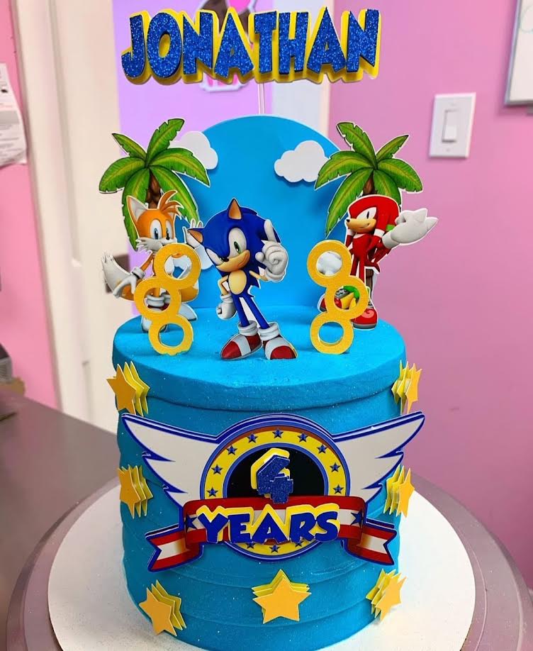 Sonic Cake Topper